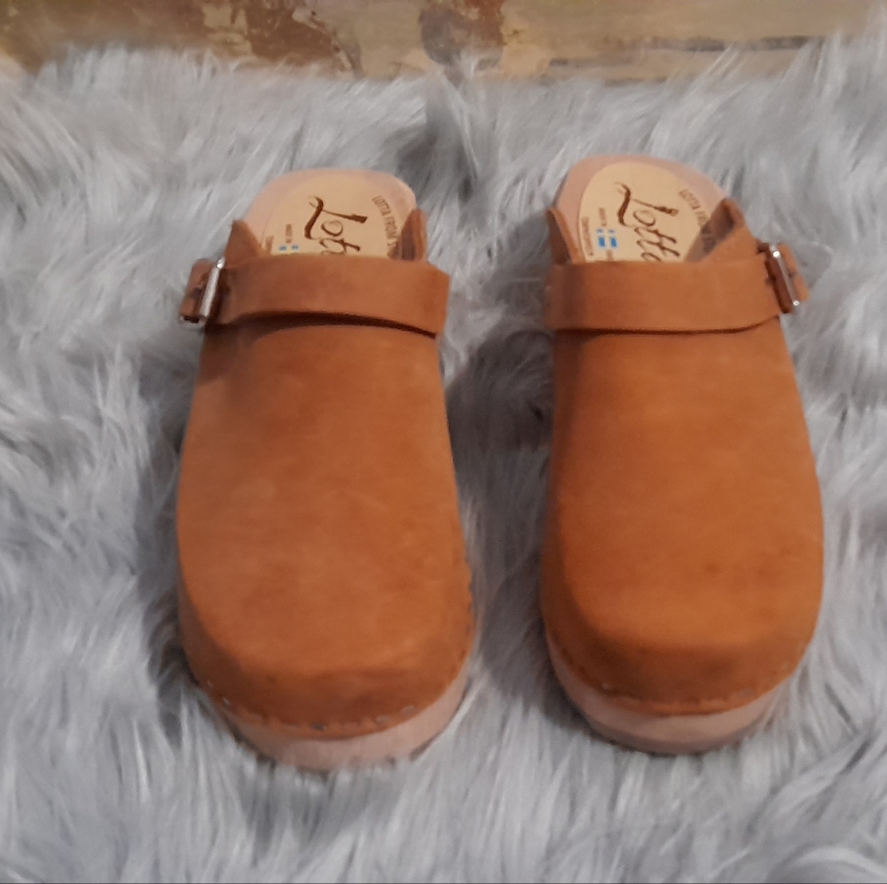 Lotta's clogs
